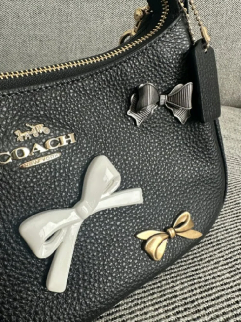NWT COACH CDY93 Teri Shoulder Bag With Bows And Charms Pebble Leather Black